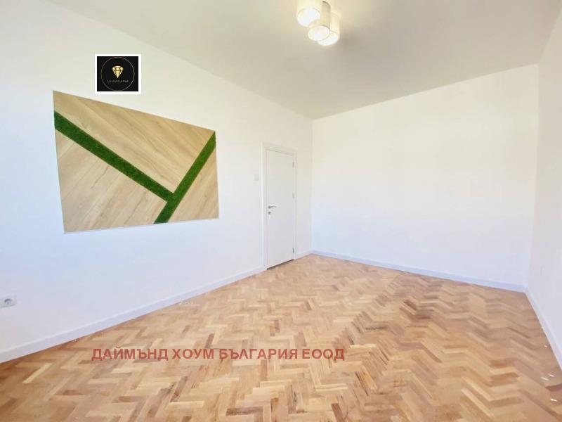 Продава 3-СТАЕН, град Пловдив, Захарна фабрика • 145000 € • 19730301 1 — Holmes.bg Продава 3-СТАЕН, град Пловдив, Захарна фабрика • 145000 € • 19730301 1