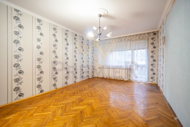 Продава 4-СТАЕН, град Добрич, Център • 139000 € / 271860.37 лв. • 96764044 1 — Holmes.bg Продава 4-СТАЕН, град Добрич, Център • 139000 € / 271860.37 лв. • 96764044 1