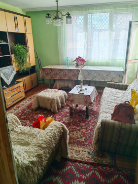 Обява Продава 3-СТАЕН,гр. Велинград, област Пазарджик