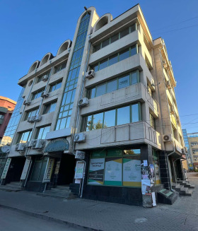 Продажба на офиси в град Пазарджик - изображение 12 