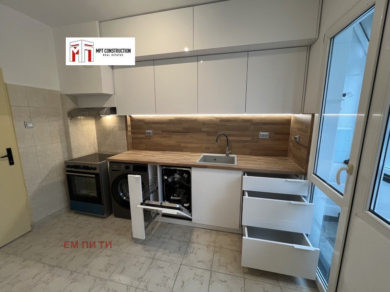 Продава 3-СТАЕН, град Пловдив, Кючук Париж • 162000 € / 316844.46 лв. • 27383802 1 — Holmes.bg Продава 3-СТАЕН, град Пловдив, Кючук Париж • 162000 € / 316844.46 лв. • 27383802 1