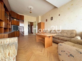Продава 3-стаен, град Пазарджик