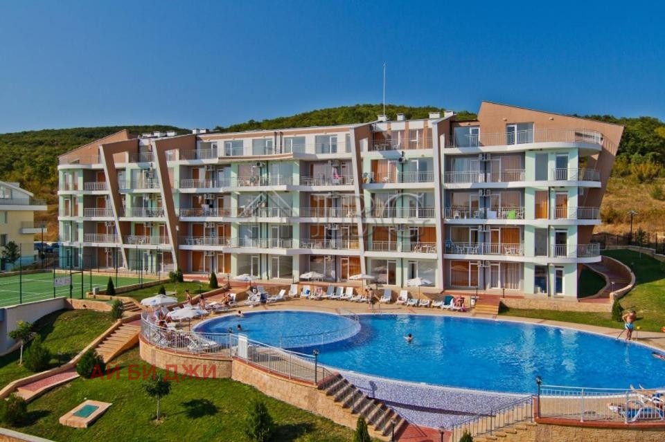 Продава 3-стаен област Бургас , с. Кошарица , 144 кв.м | 59045711 — Imoti.com Продава 3-стаен област Бургас , с. Кошарица , 144 кв.м | 59045711