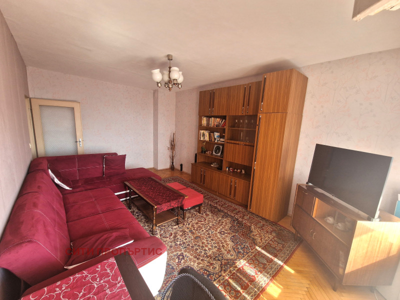 Продава 3-СТАЕН, град Благоевград, Орлова чука • 85000 € / 166245.55 лв. • 19164985 1 — Holmes.bg Продава 3-СТАЕН, град Благоевград, Орлова чука • 85000 € / 166245.55 лв. • 19164985 1