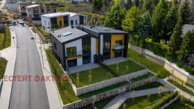 Продава Къща, град София