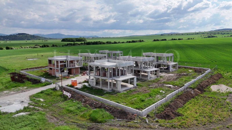 Продава КЪЩА, област София, с. Пролеша • 435000 € / 850786.05 лв. • 61395393 1 — Holmes.bg Продава КЪЩА, област София, с. Пролеша • 435000 € / 850786.05 лв. • 61395393 1