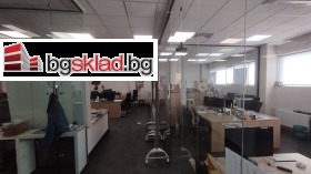 Обява Продава ПРОМ. ПОМЕЩЕНИЕ,гр. Елин Пелин, област София