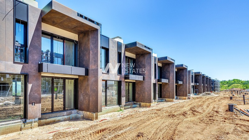 Продава КЪЩА, град София, м-т Камбаните • 690000 € • 97152593 1 — Holmes.bg Продава КЪЩА, град София, м-т Камбаните • 690000 € • 97152593 1