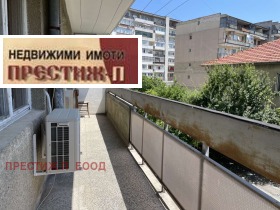 Продажба на четеристайни апартаменти в град Добрич - изображение 20 
