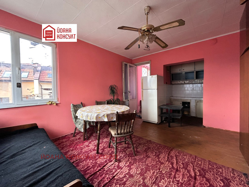 Продава 3-СТАЕН, град Плевен, Широк център • 135000 € / 264037.05 лв. • 65086166 1 — Holmes.bg Продава 3-СТАЕН, град Плевен, Широк център • 135000 € / 264037.05 лв. • 65086166 1