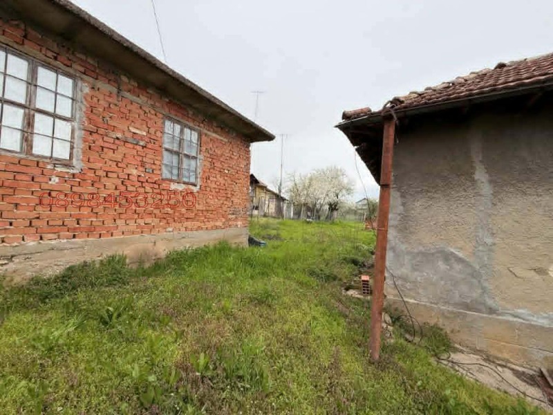Продава КЪЩА, област Русе, с. Червена вода • 26000 € • 77514920 1 — Holmes.bg Продава КЪЩА, област Русе, с. Червена вода • 26000 € • 77514920 1