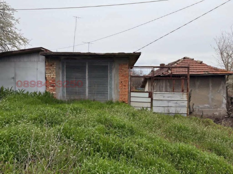 Продава КЪЩА, област Русе, с. Червена вода • 26000 € / 50851.58 лв. • 61569517 1 — Holmes.bg Продава КЪЩА, област Русе, с. Червена вода • 26000 € / 50851.58 лв. • 61569517 1