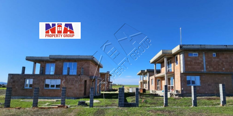 Продава КЪЩА, област Бургас, гр. Поморие • 377000 € / 737347.91 лв. • 71942867 1 — Holmes.bg Продава КЪЩА, област Бургас, гр. Поморие • 377000 € / 737347.91 лв. • 71942867 1