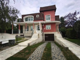 Продава Къща, град София