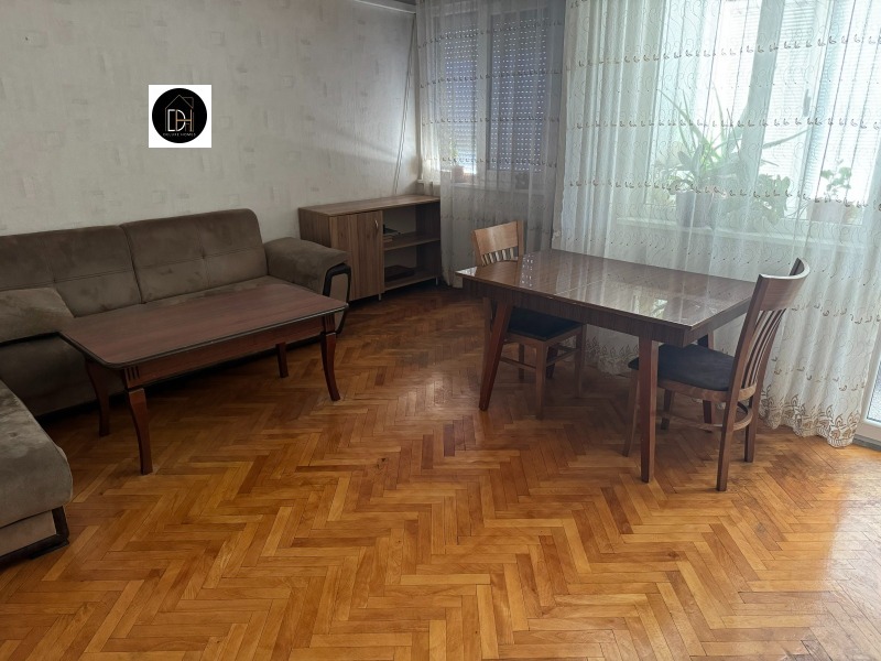 Продава 4-СТАЕН, град Пловдив, Христо Смирненски • 257500 € • 49784621 1 — Holmes.bg Продава 4-СТАЕН, град Пловдив, Христо Смирненски • 257500 € • 49784621 1