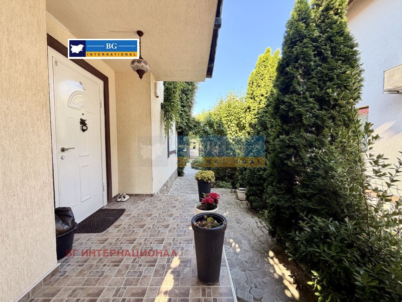 Продава КЪЩА, област Бургас, гр. Черноморец • 399000 € / 780376.17 лв. • 15270681 1 — Holmes.bg Продава КЪЩА, област Бургас, гр. Черноморец • 399000 € / 780376.17 лв. • 15270681 1
