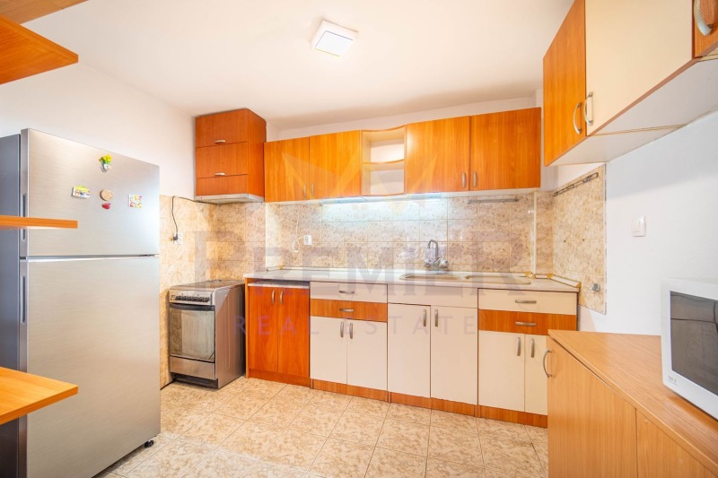 Продава 2-СТАЕН, град Варна, Център • 138000 € / 269904.54 лв. • 13723460 1 — Holmes.bg Продава 2-СТАЕН, град Варна, Център • 138000 € / 269904.54 лв. • 13723460 1