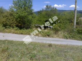 Продажба на имоти в с. Яковци, област Велико Търново - изображение 6 