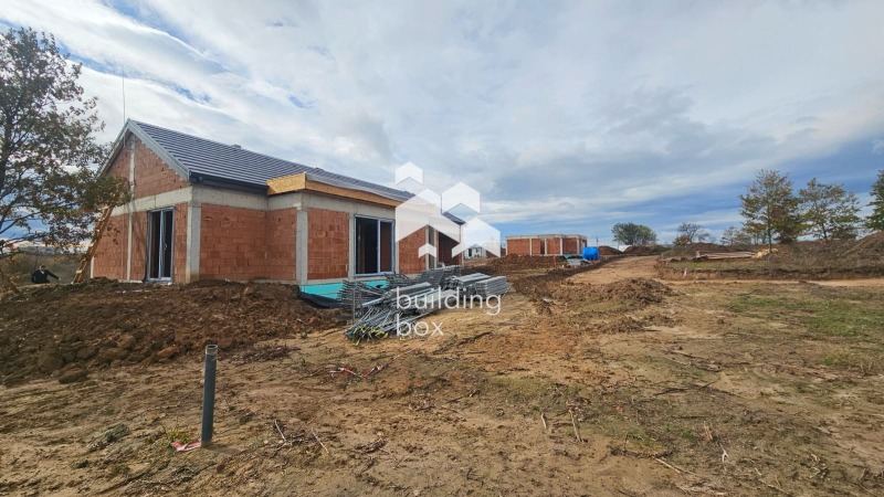 Продава КЪЩА, област Варна, с. Бенковски • 249000 € / 487001.67 лв. • 60416450 1 — Holmes.bg Продава КЪЩА, област Варна, с. Бенковски • 249000 € / 487001.67 лв. • 60416450 1