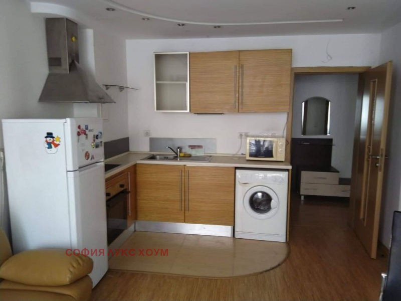 Продава 2-СТАЕН, град София, Стрелбище • 244000 € / 477222.52 лв. • 71473081 1 — Holmes.bg Продава 2-СТАЕН, град София, Стрелбище • 244000 € / 477222.52 лв. • 71473081 1