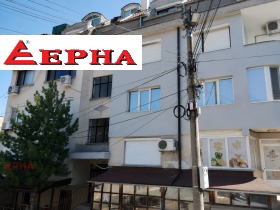 Обява Продава 2-СТАЕН,град Хасково, Тракийски>