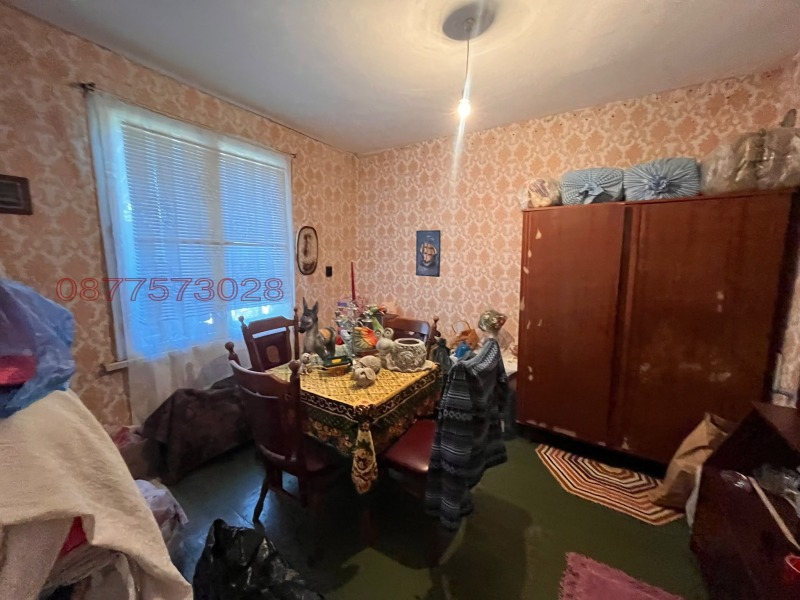 Продава МНОГОСТАЕН, област Шумен, гр. Велики Преслав • 105000 € • 10850490 1 — Holmes.bg Продава МНОГОСТАЕН, област Шумен, гр. Велики Преслав • 105000 € • 10850490 1