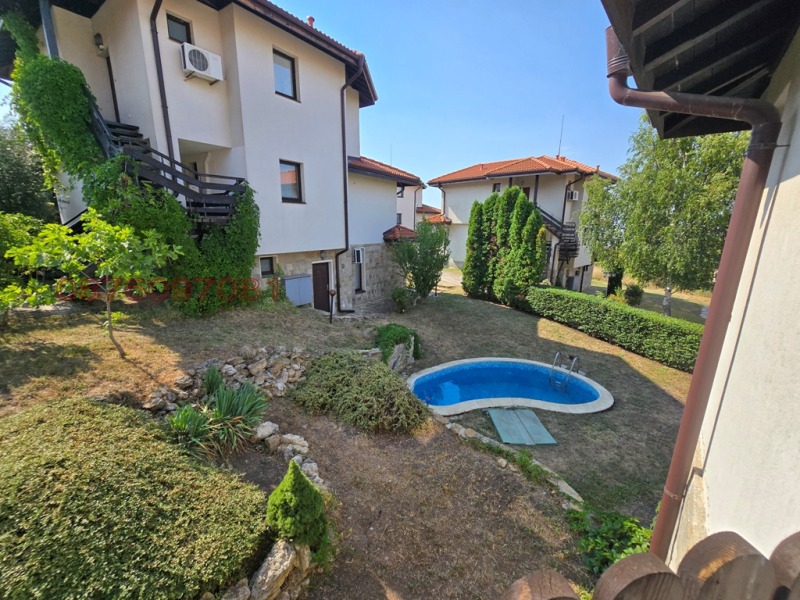 Продава 3-СТАЕН, област Бургас, с. Кошарица • 85900 € / 168005.80 лв. • 20493219 1 — Holmes.bg Продава 3-СТАЕН, област Бургас, с. Кошарица • 85900 € / 168005.80 лв. • 20493219 1