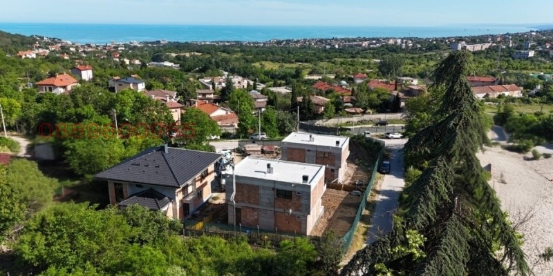 Продава КЪЩА, град Варна, Виница • 389900 € / 762578.12 лв. • 80835231 1 — Holmes.bg Продава КЪЩА, град Варна, Виница • 389900 € / 762578.12 лв. • 80835231 1