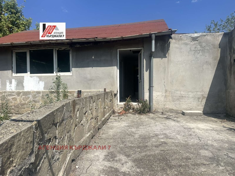 Продава КЪЩА, град Кърджали, Център • 30000 € • 57582141 1 — Holmes.bg Продава КЪЩА, град Кърджали, Център • 30000 € • 57582141 1