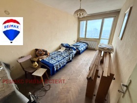 Обява Продава 3-СТАЕН,град Русе, Широк център