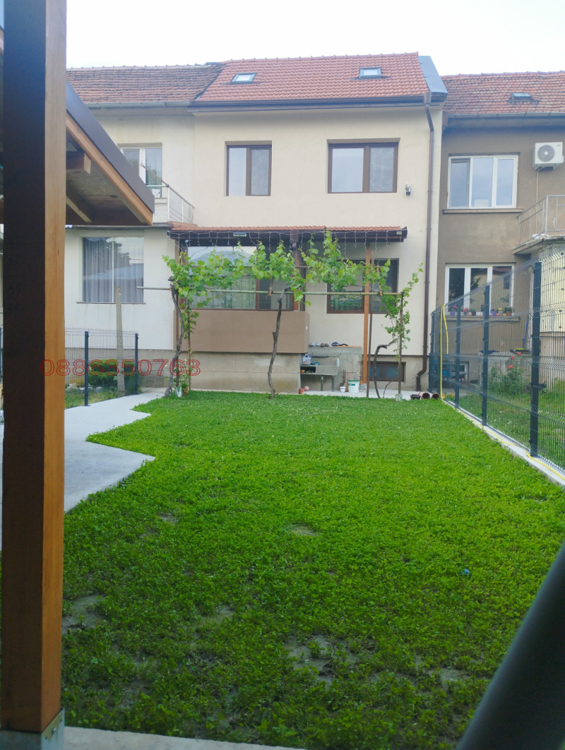 Продава 3-СТАЕН, град София, Враждебна • 399000 € / 780376.17 лв. • 88216272 1 — Holmes.bg Продава 3-СТАЕН, град София, Враждебна • 399000 € / 780376.17 лв. • 88216272 1