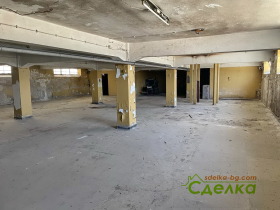 Продажба на имоти в Промишлена зона, град Габрово - изображение 5 