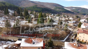 ПАРЦЕЛ, 1 393 m2 - Holmes.bg ПАРЦЕЛ, 1 393 m2