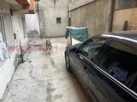 ГАРАЖ, ПАРКОМЯСТО, 90 m2 - Holmes.bg ГАРАЖ, ПАРКОМЯСТО, 90 m2