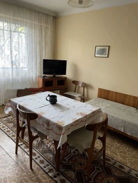 2-СТАЕН, 61 m2 - Holmes.bg 2-СТАЕН, 61 m2