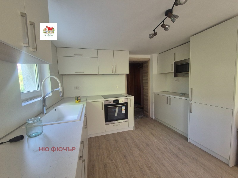 Продава КЪЩА, град София, с. Мало Бучино • 240000 € / 469399.20 лв. • 28093619 1 — Holmes.bg Продава КЪЩА, град София, с. Мало Бучино • 240000 € / 469399.20 лв. • 28093619 1