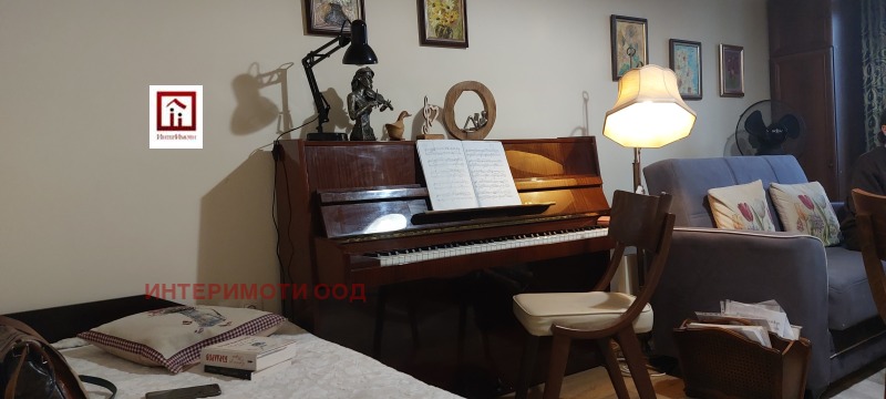 Продава 2-СТАЕН, град София, Център • 185500 € / 362806.46 лв. • 93673637 1 — Holmes.bg Продава 2-СТАЕН, град София, Център • 185500 € / 362806.46 лв. • 93673637 1