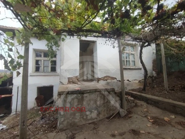 Продава КЪЩА, област Пловдив, с. Отец Паисиево • 11000 € / 21514.13 лв. • 29324934 1 — Holmes.bg Продава КЪЩА, област Пловдив, с. Отец Паисиево • 11000 € / 21514.13 лв. • 29324934 1