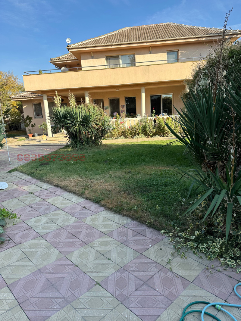 Продава КЪЩА, област Пловдив, с. Калековец • 245000 € • 65949350 1 — Holmes.bg Продава КЪЩА, област Пловдив, с. Калековец • 245000 € • 65949350 1