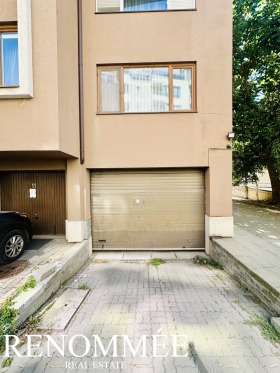 ГАРАЖ, ПАРКОМЯСТО, 16 m2 - Holmes.bg ГАРАЖ, ПАРКОМЯСТО, 16 m2