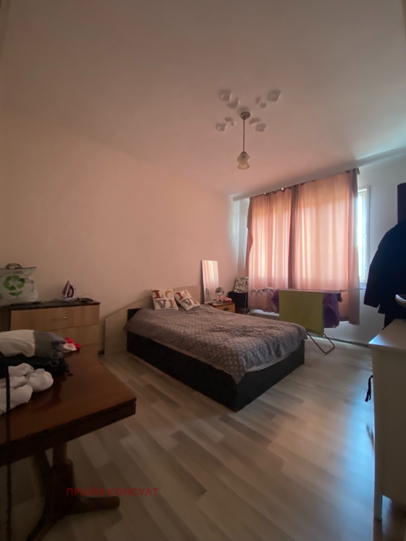 Продава 4-СТАЕН, град Пловдив, Мараша • 196000 € / 383342.68 лв. • 82557263 1 — Holmes.bg Продава 4-СТАЕН, град Пловдив, Мараша • 196000 € / 383342.68 лв. • 82557263 1