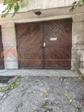 Продава ГАРАЖ, ПАРКОМЯСТО, град Варна, Център • 61800 € / 120870.29 лв. • 98900039 2 — Holmes.bg Продава ГАРАЖ, ПАРКОМЯСТО, град Варна, Център • 61800 € / 120870.29 лв. • 98900039 2