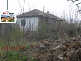 Продажба на имоти в с. Раковски, област Добрич - изображение 4 