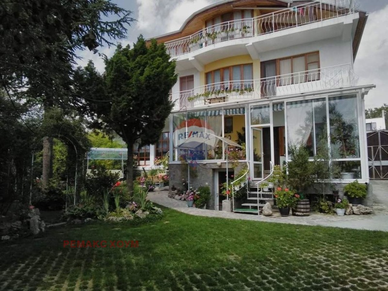 Продава  Къща, град Варна, м-т Горна Трака •  420 000 EUR • ID 13138717 — holmes.bg - [1] 