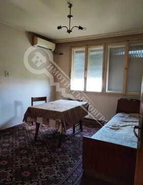 Продажба на четеристайни апартаменти в област Велико Търново - изображение 2 