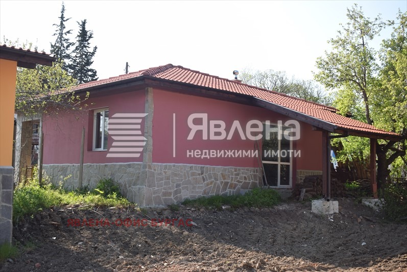 Продава  Къща, област Бургас, с. Бродилово • 80 000 EUR • ID 62321160 — holmes.bg - [1] 