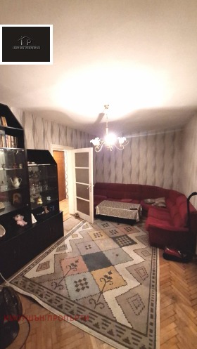 Обява Продава 2-СТАЕН,град София, Западен парк