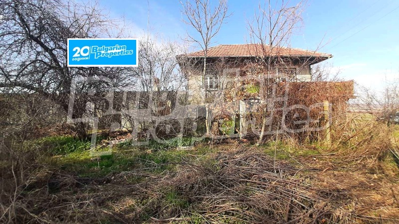 Продава  Къща, област Велико Търново, с. Ново село • 13 950 EUR • ID 30424648 — holmes.bg - [1] 