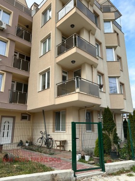 Продажба на четеристайни апартаменти в област Бургас - изображение 13 