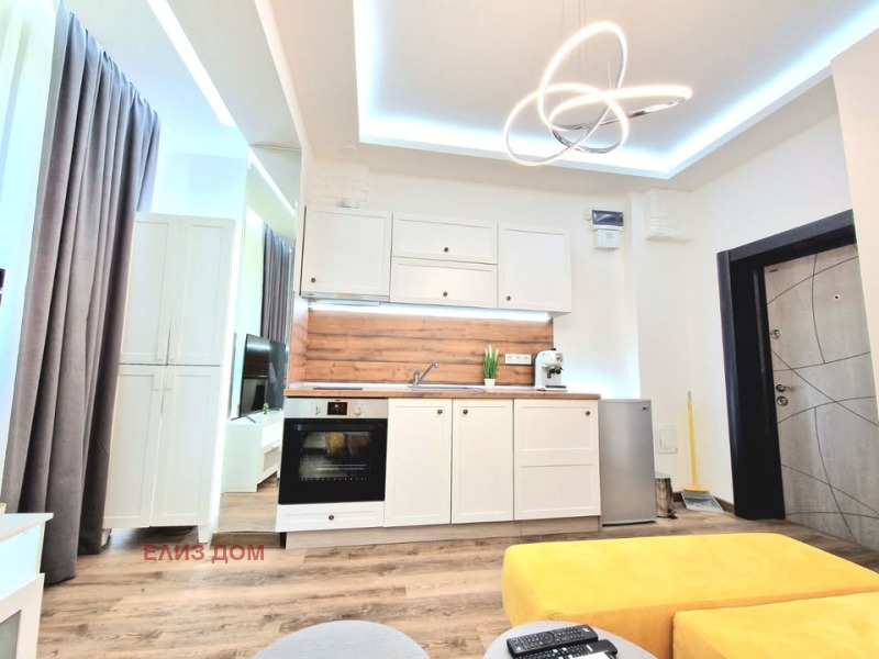 Продава 1-СТАЕН, град Варна, Център • 89900 € / 175829.12 лв. • 55036829 1 — Holmes.bg Продава 1-СТАЕН, град Варна, Център • 89900 € / 175829.12 лв. • 55036829 1